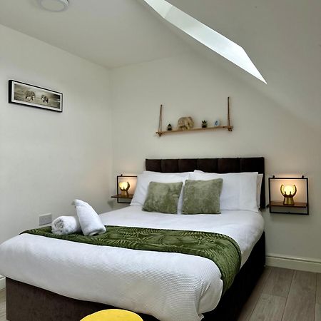 Cosy 3 Bed Apartment Near Birmingham Airport & Nec Perfect For Groups & Contractors! Exterior foto